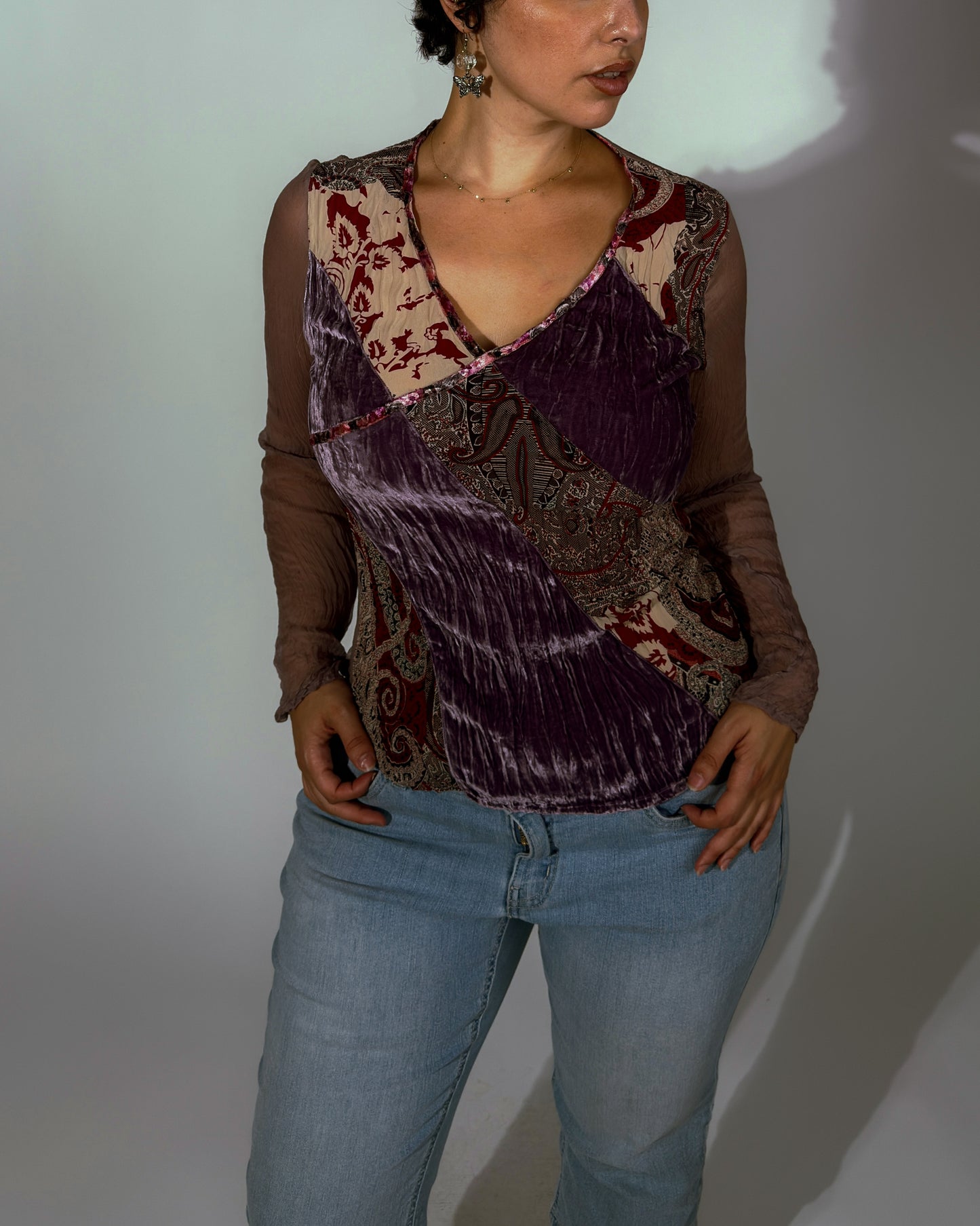 Vintage Whimsical Velvet Top - size M/L