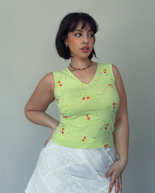 Floral Embroidered V-Neck Top - size M-L