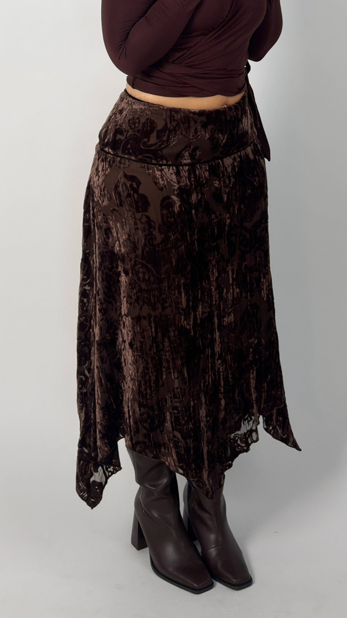 Velvet Hanky Hem Skirt - size M/L