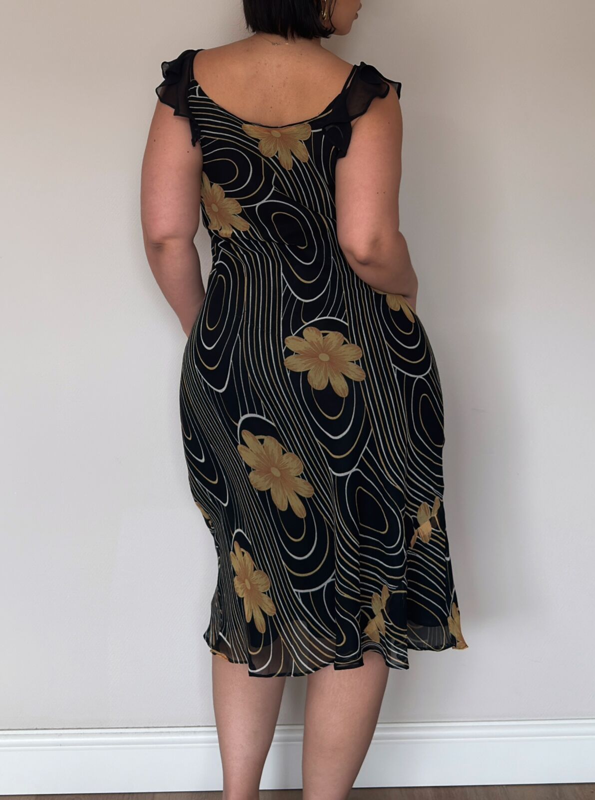 Black & Yellow Midi Dress – M-XL