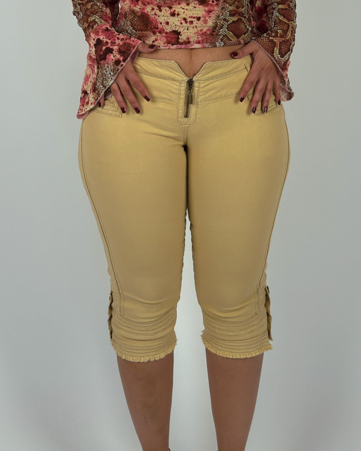 Cavalli Low-Rise Capri Pants - M/L