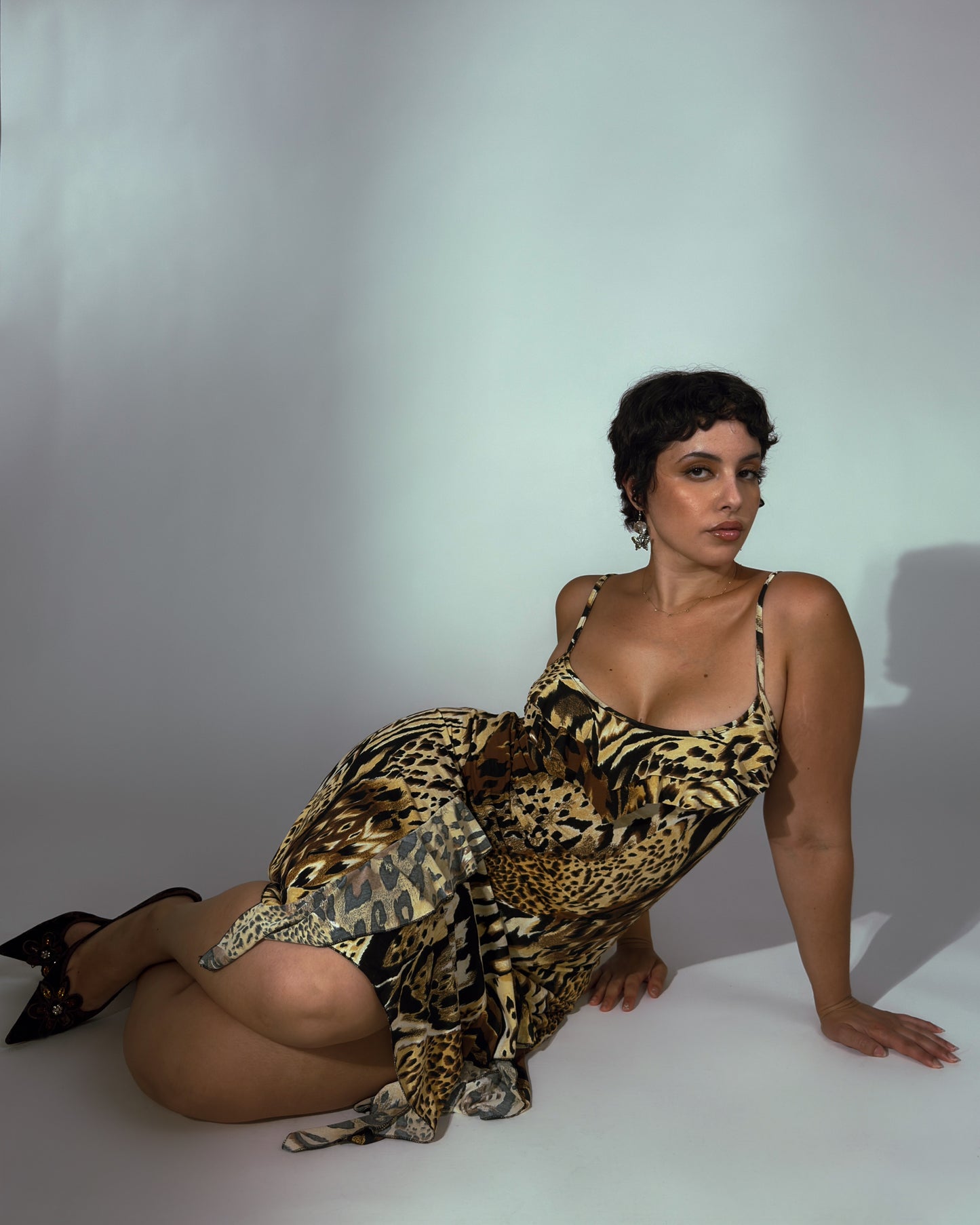 Vintage Leopard Print Stretch Midi Dress