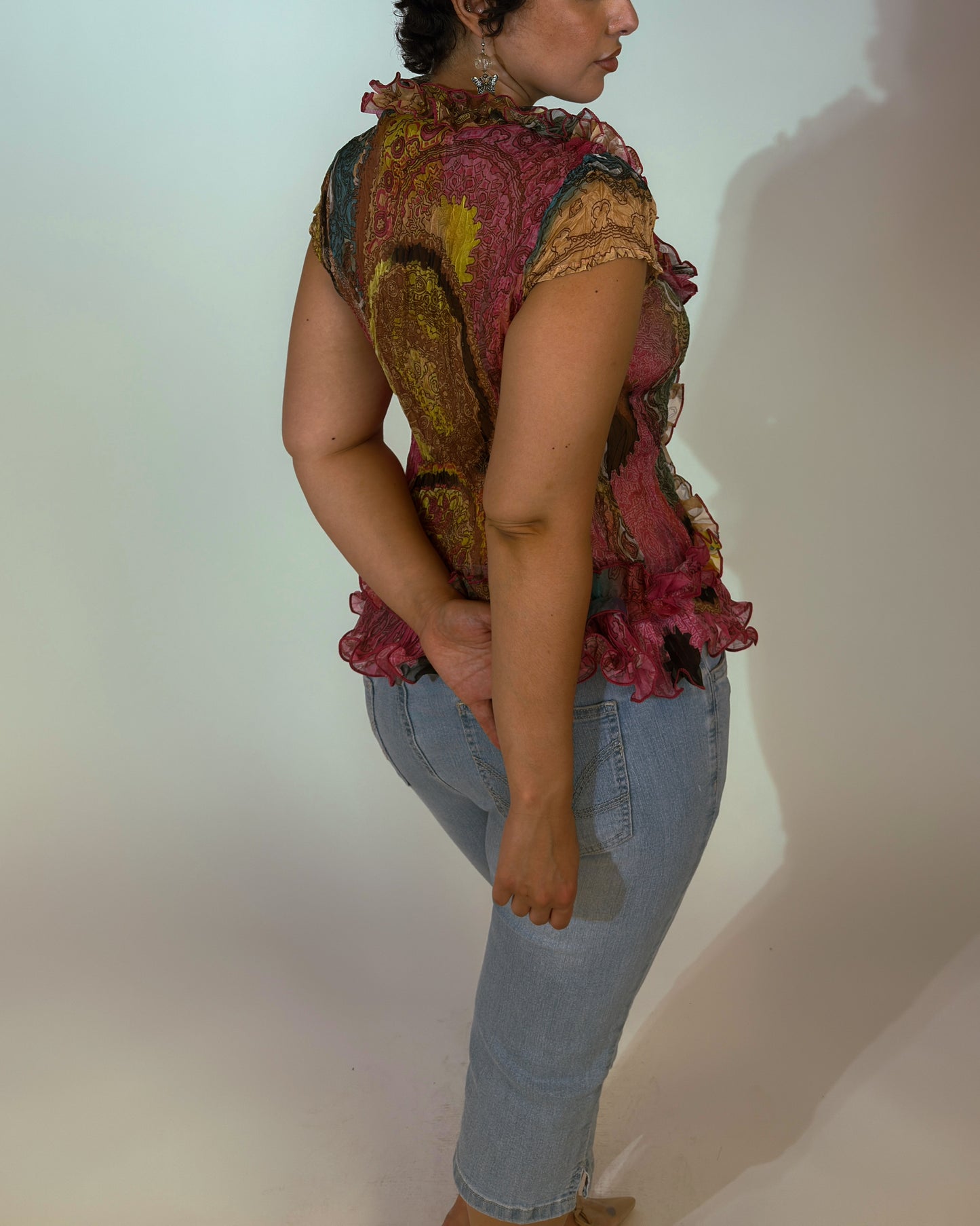 Vintage Sheer Ruffled Top - size M-XL
