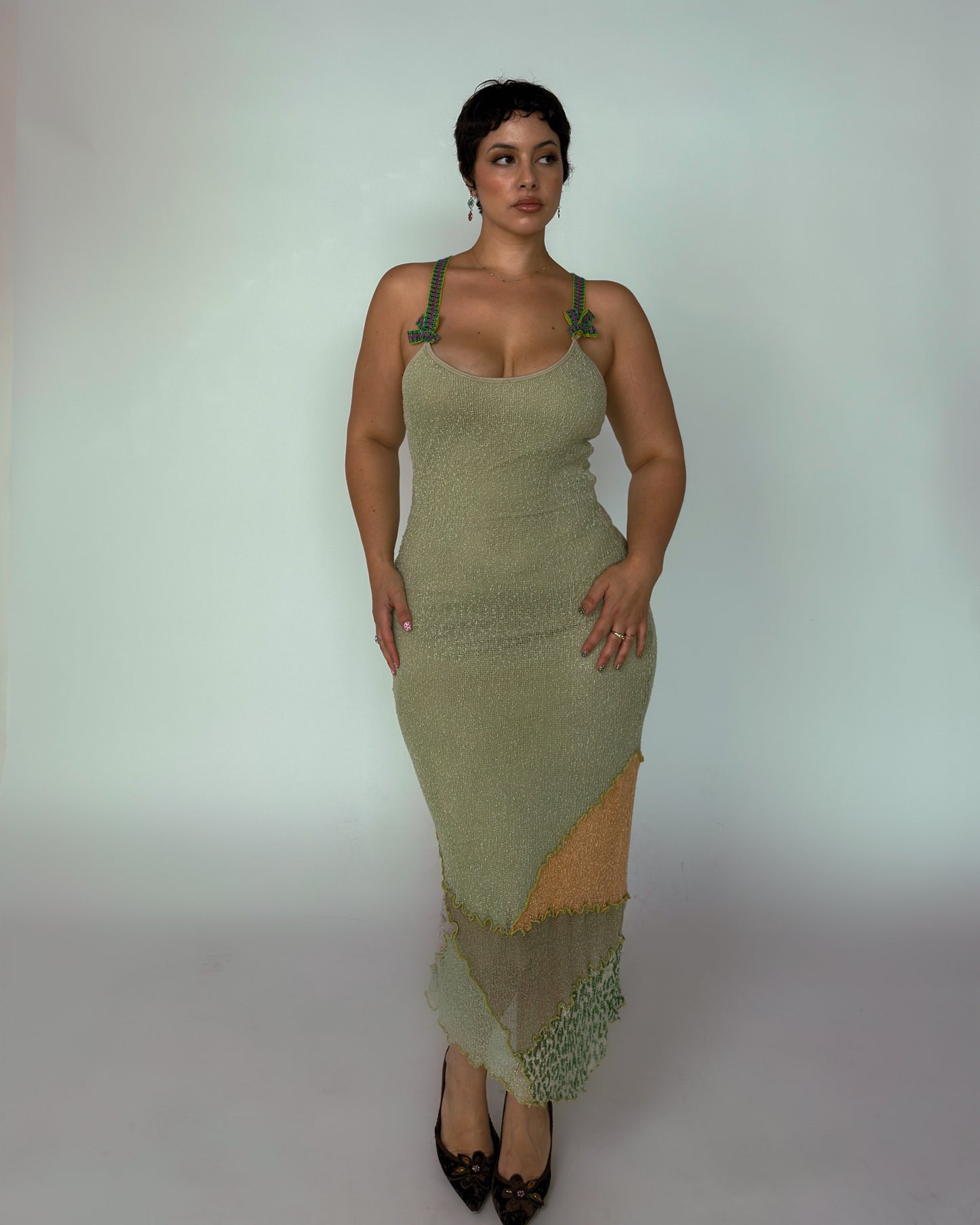 Vintage Spanish Sage Green Knit Midi Dress - size M-XL