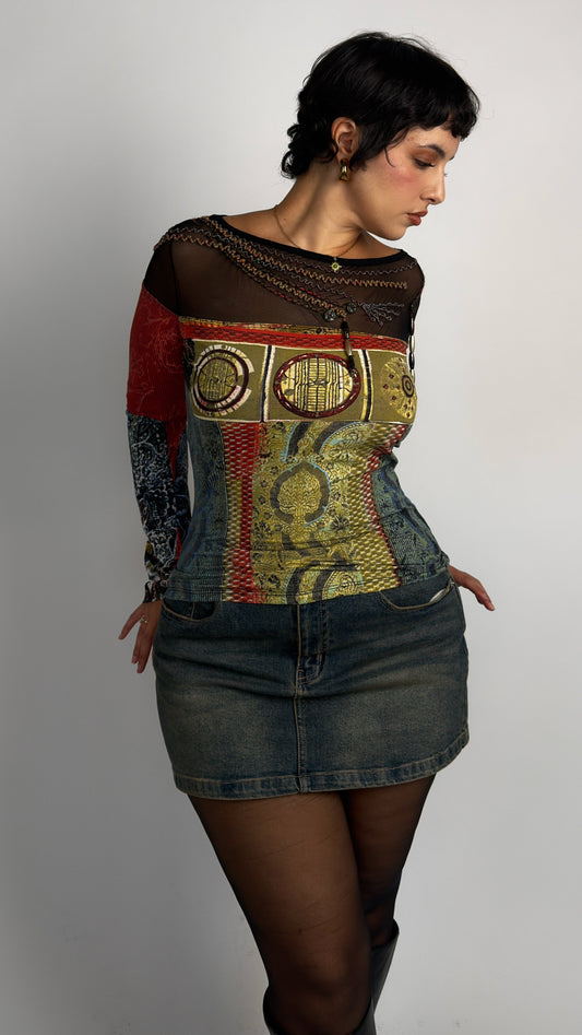 Save the Queen Stretch Top - M/L