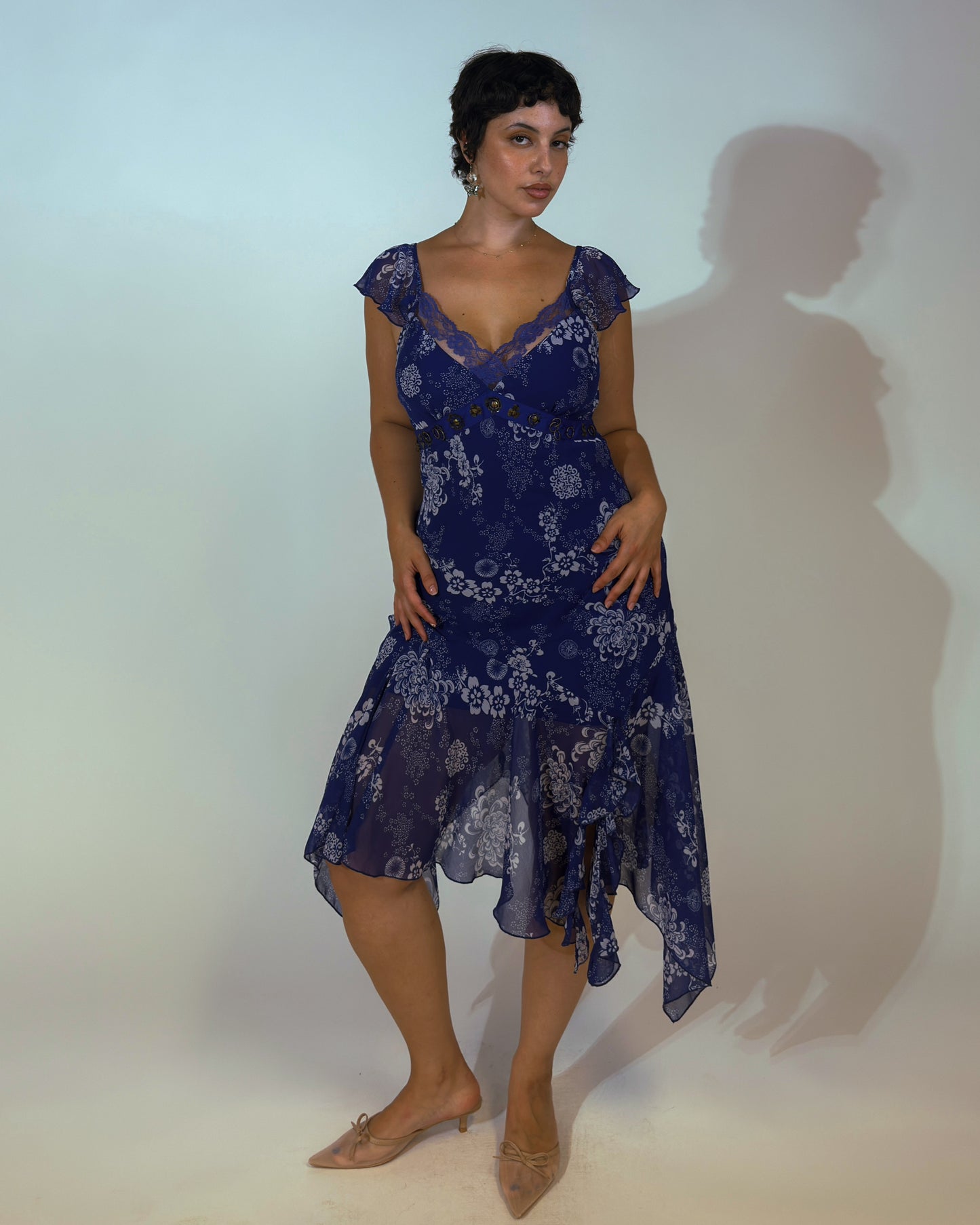 Vintage Blue Floral Midi Dress - size M/L