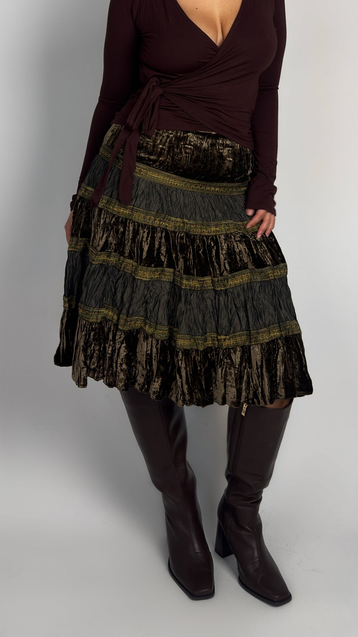 Spanish Vintage Tiered Velvet Skirt - M/L