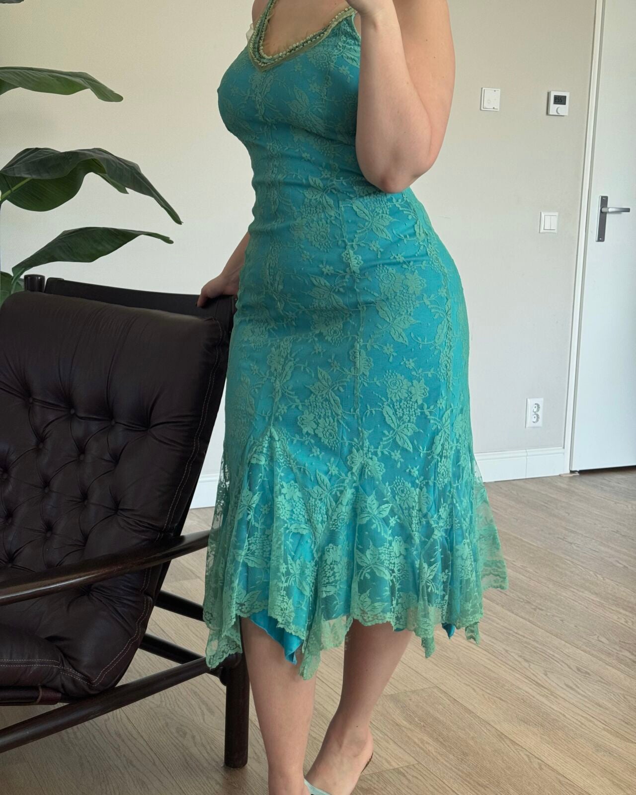 Vintage Teal Lace Midi Dress – M/L
