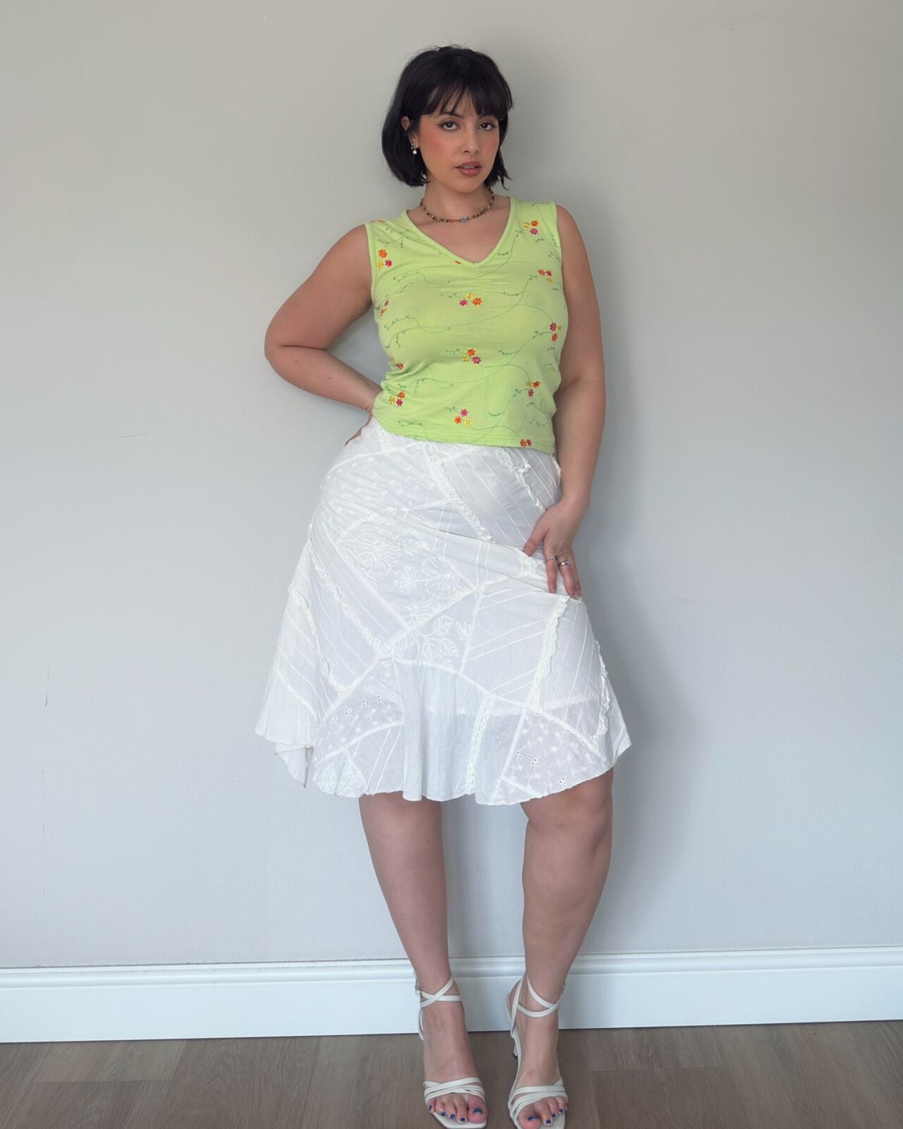 White Ruffle Embroidered Midi Skirt – size M/L