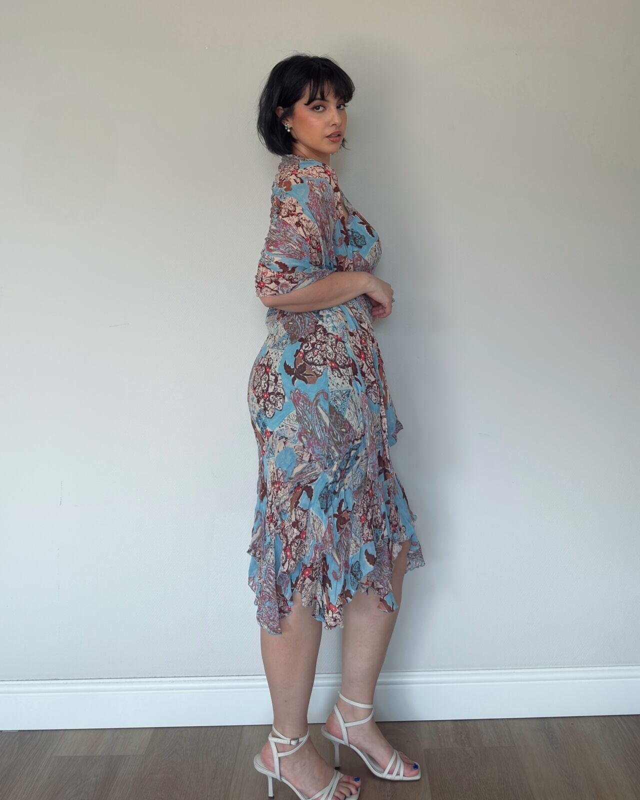 Vintage Handkerchief Hem Dress with Matching Scarf – size M-XL