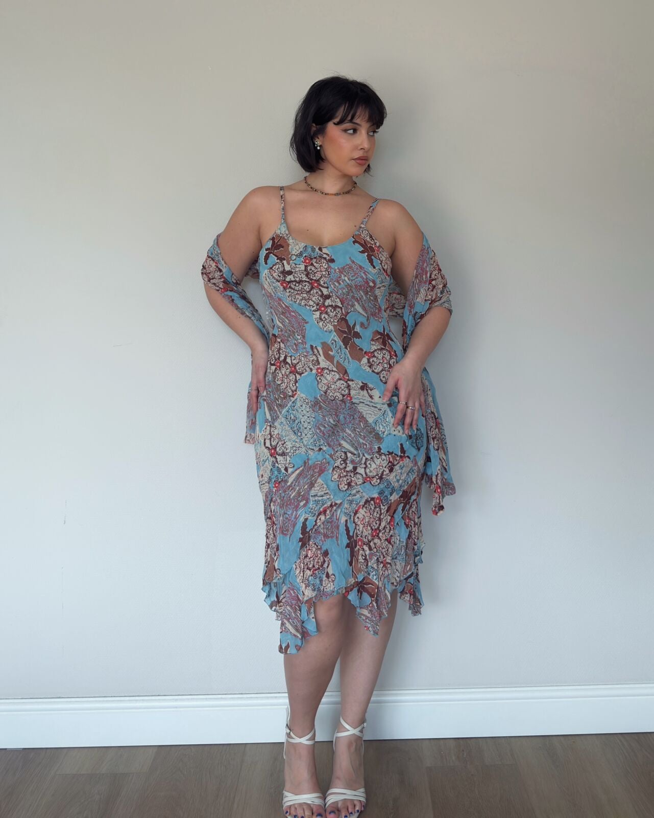 Vintage Handkerchief Hem Dress with Matching Scarf – size M-XL